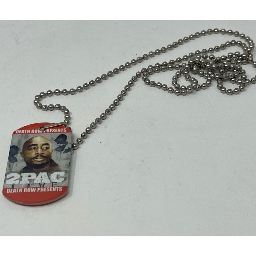 Vintage 2Pac death row presents, dog tags